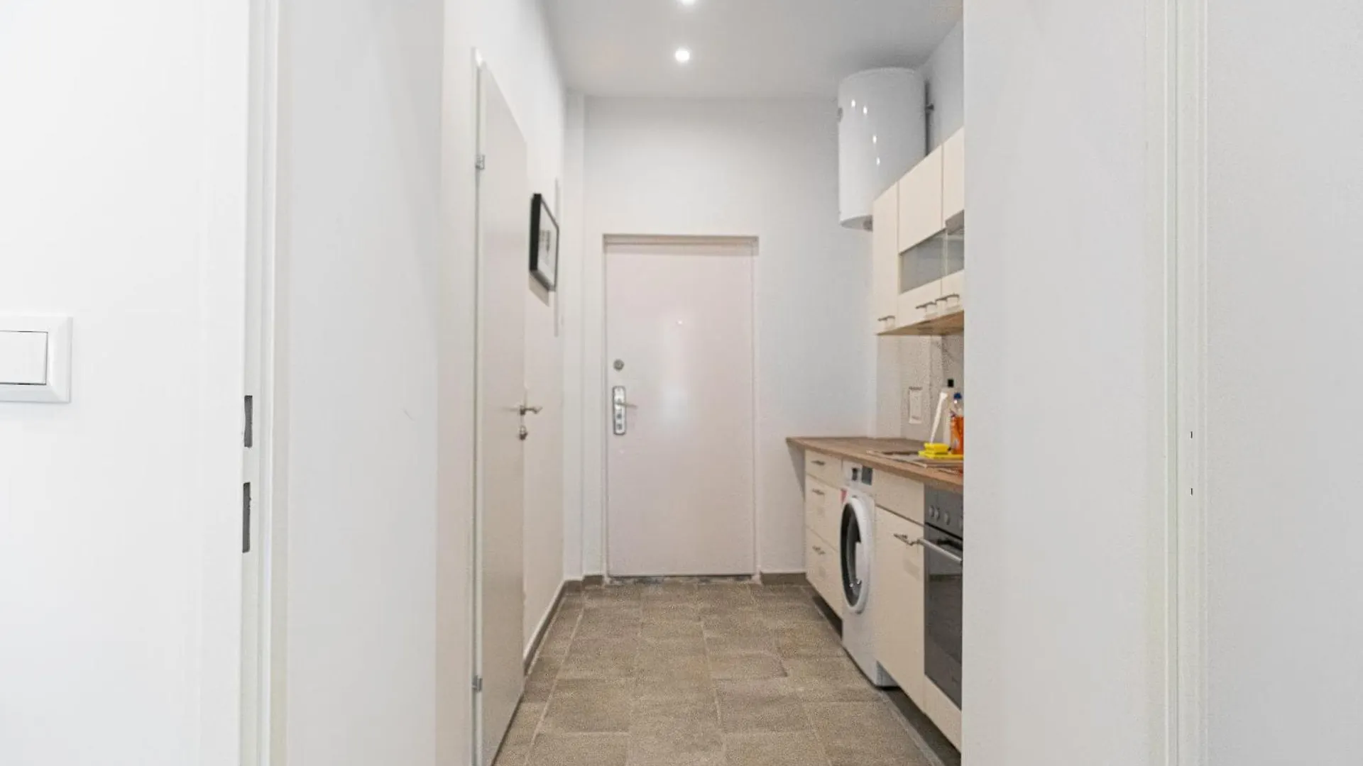 Apartment Cheerful Studio Vienna Favoriten Near U1 Reumannplatz