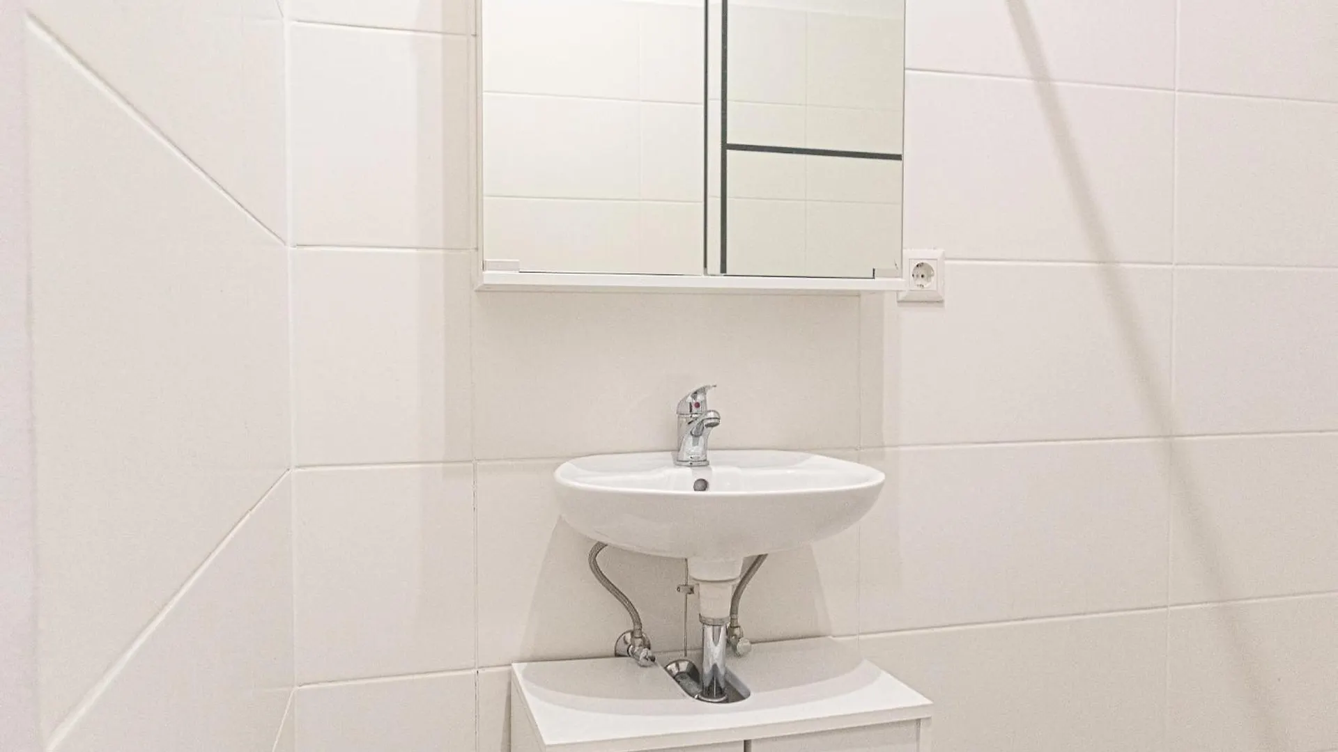 Apartment Cheerful Studio Vienna Favoriten Near U1 Reumannplatz