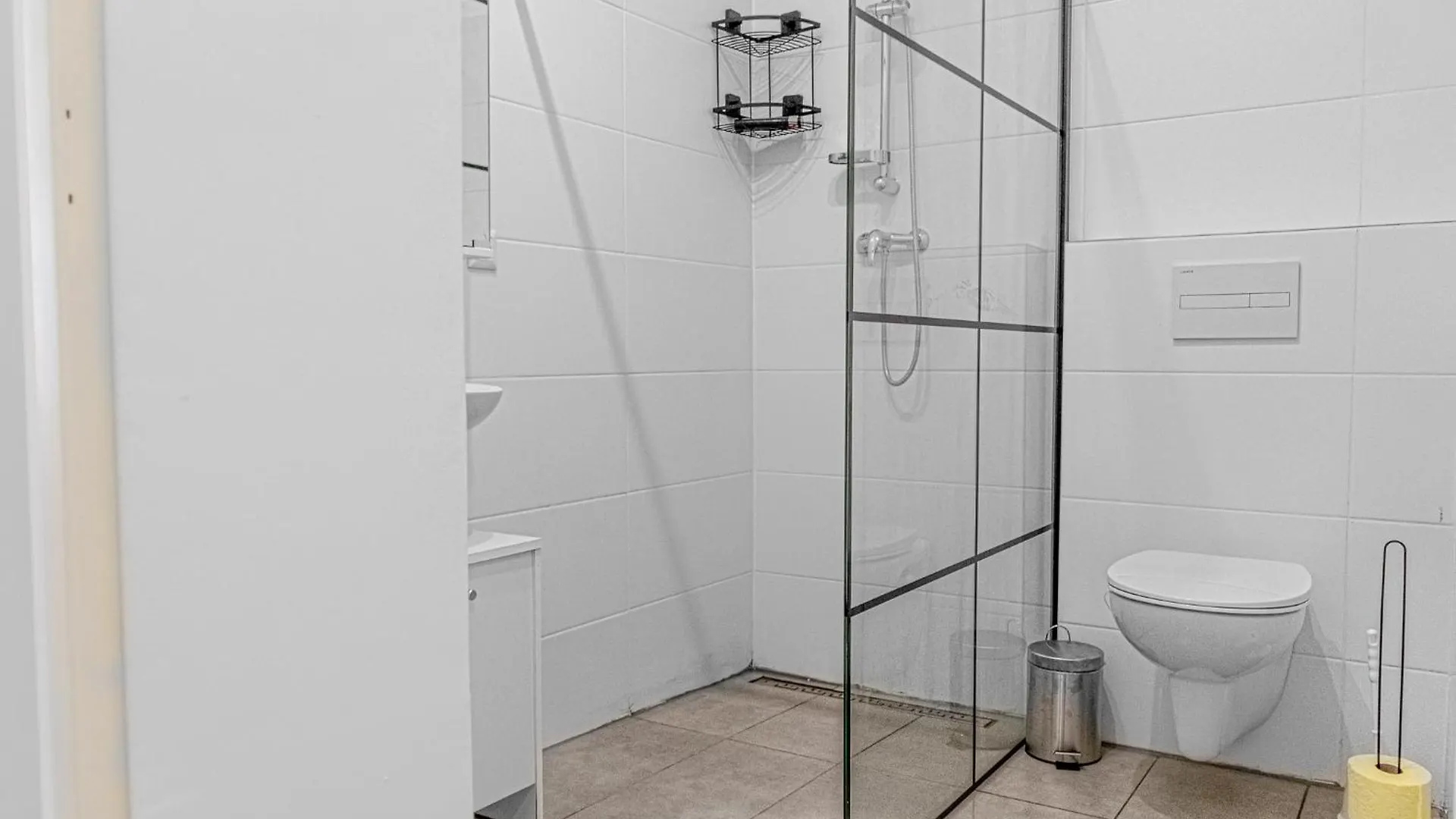 Cheerful Studio Vienna Favoriten Near U1 Reumannplatz