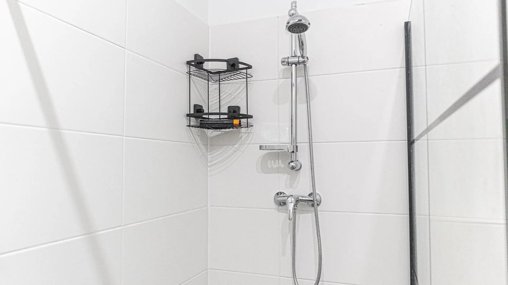 Cheerful Studio Vienna Favoriten Near U1 Reumannplatz Австрия